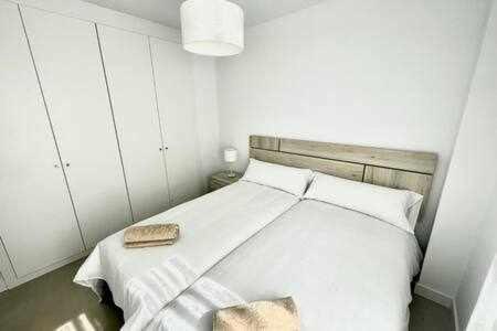 Apartamento De 3 Piscina Y Parking