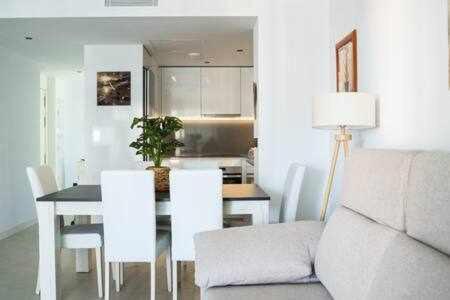 De 3 Piscina Y Parking Apartamento